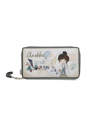 Portafoglio rettangolare con cerniera e cinturino da polso, illustrazione di una ragazza che legge libri, testo "Anekke Cultivate Your Mind" e forme astratte.