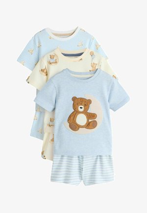 Trzy zestawy piżam dla małych dzieci z krótkimi rękawami i szortami, z wzorami misiów i pasków w kolorach niebieskim i kremowym.