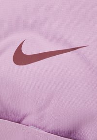 Nike Performance 24L UNISEX - Mochila - purple
