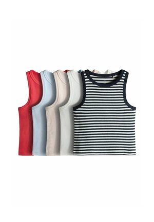 Cinq débardeurs côtelés sans manches en rouge, bleu clair, beige, blanc cassé et rayures noir et blanc, disposés côte à côte sur fond blanc.