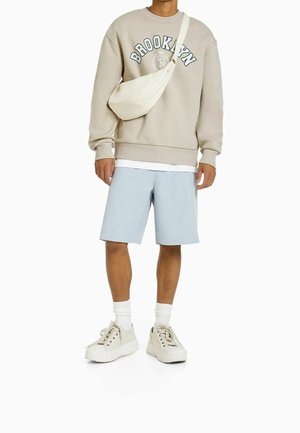 Sweatshirt - camel