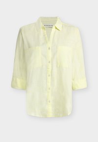 Unselected, soft lemon