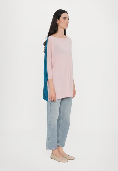 Diane von Furstenberg DIANE SWEATER - Džemperis - pink/light blue