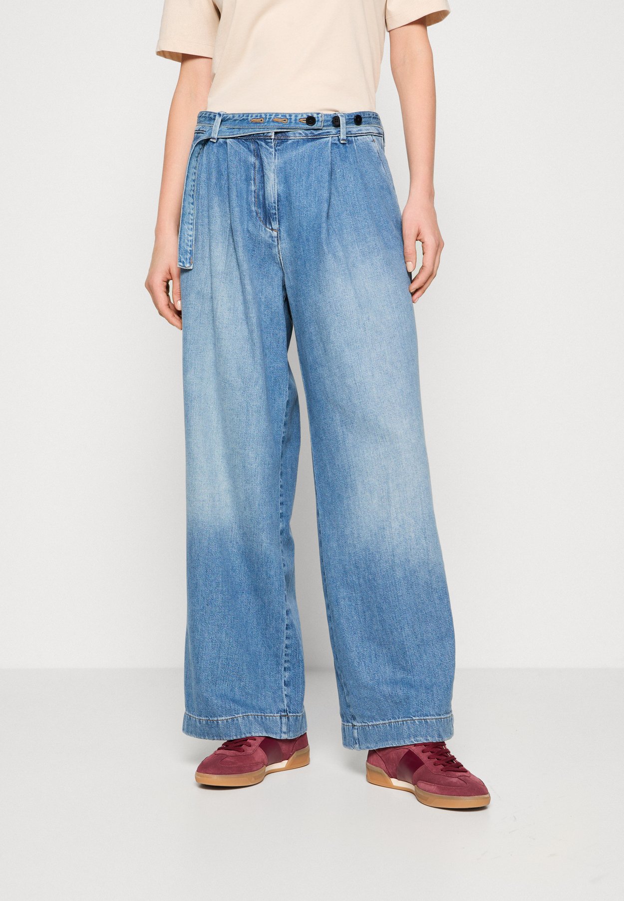 LOW LOOSE BELTED