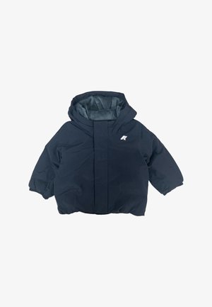 Giacca a vento imbottita blu navy con cappuccio, caratterizzata da una superficie esterna liscia, polsini elasticizzati e un morbido rivestimento in pile. Logo bianco sul petto.