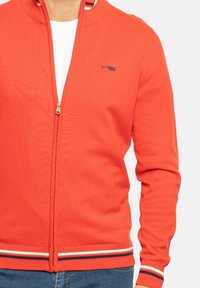 EMBLEMS Chaquetas bomber - rojo