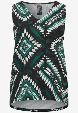 Mouwloze top met V-hals, voorzien van een groen, zwart en wit geometrisch patroon van diamanten en zigzaglijnen, met een iets langere zoom aan de achterkant.