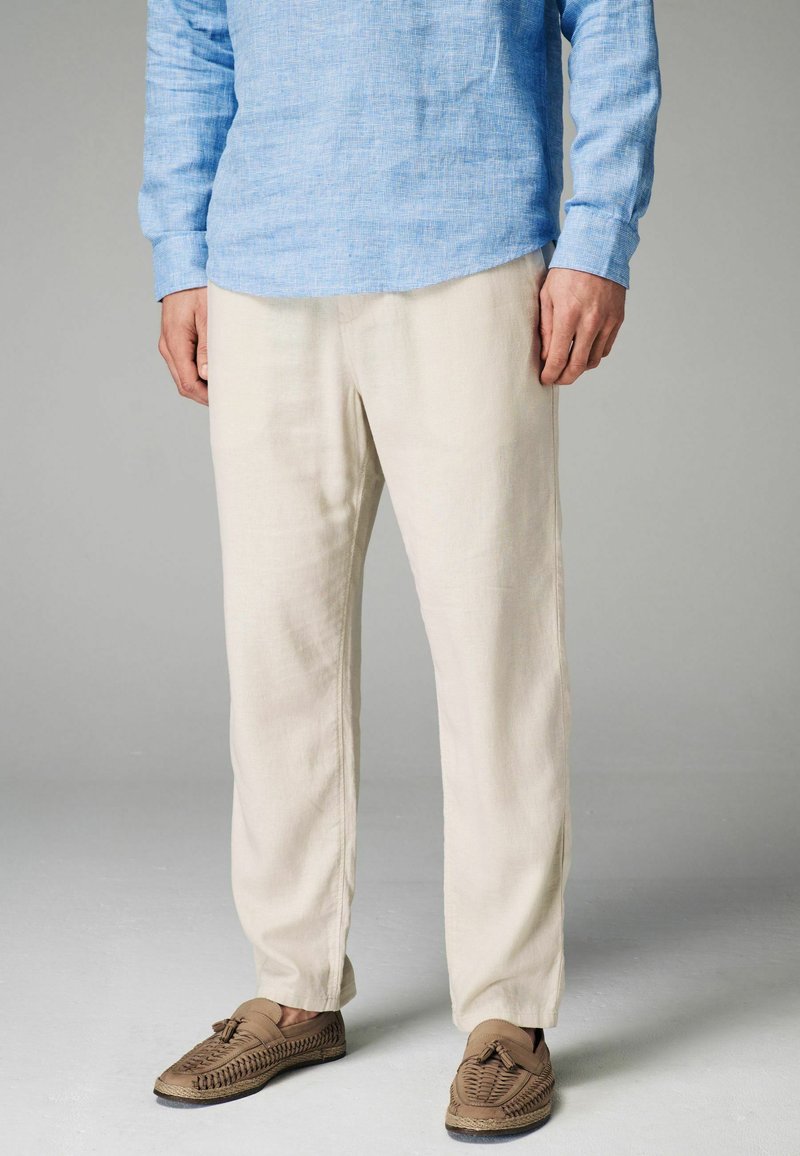 Next REGULAR FIT LINEN STRAIGHT LEG DRAWSTRING - Chino - ecru white