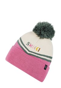 Gebreide beanie in crème, roze en groen. Voorzien van een fluffy groene pompon en horizontale strepen; in het midden staat de tekst "Ski" in meerdere kleuren.
