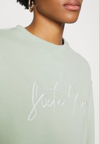 Sixth June Sweatshirt - green