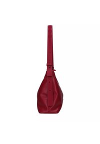 Borsa a spalla in pelle rossa con una forma triangolare a punta. Dotata di una tracolla regolabile e una texture liscia. Senza hardware visibile o motivi.