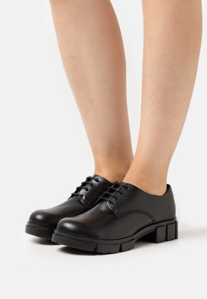 Clarks, Derbies - black