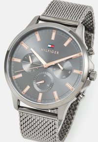Tommy Hilfiger CASE DIAL WITH ACCENTS  BRACELET - Chronograph watch - gunmetal