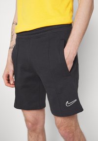 Nike Sportswear Šortky - black