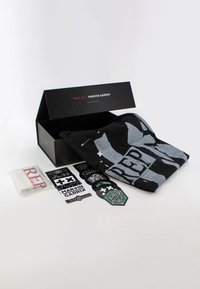 EXCLUSIVE MARTIN GARRIX BOX - Triko s potiskem - black