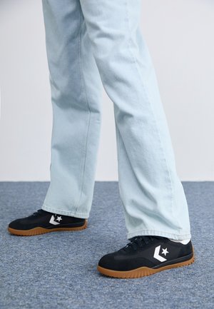 Baskets basses - black