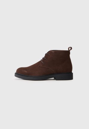 Členkové šnurovacie čižmy - dark brown