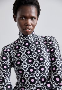 MAX&Co. RICHARD QUINN MADGA SET - T-shirt à manches longues - schwarz