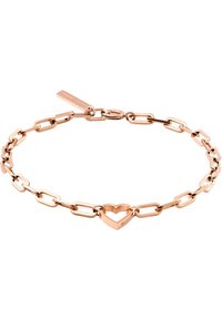 Bracciale a catena in oro rosa con link allungati, un charm a forma di cuore centrale e un piccolo tag per il marchio. Texture liscia con finitura lucida.