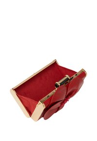 faina Clutches - red