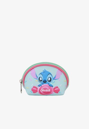 Monedero con cremallera en azul claro, con un personaje de dibujos animados de grandes orejas. Incluye chispas de colores y un detalle de caramelo rosa con la palabra "Dulce".