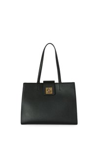 Borsa tote in pelle nera con forma strutturata, manici lunghi e una chiusura quadrata dorata sul davanti. Finitura testurizzata con dettagli minimi.