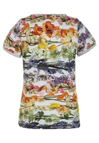 Kortærmet T-shirt med et blomsterprint i forskellige farver på en hvid baggrund. Rund halsudskæring og let stof.