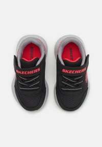 Skechers BOUNDER - Sneakers laag - black/red/grey