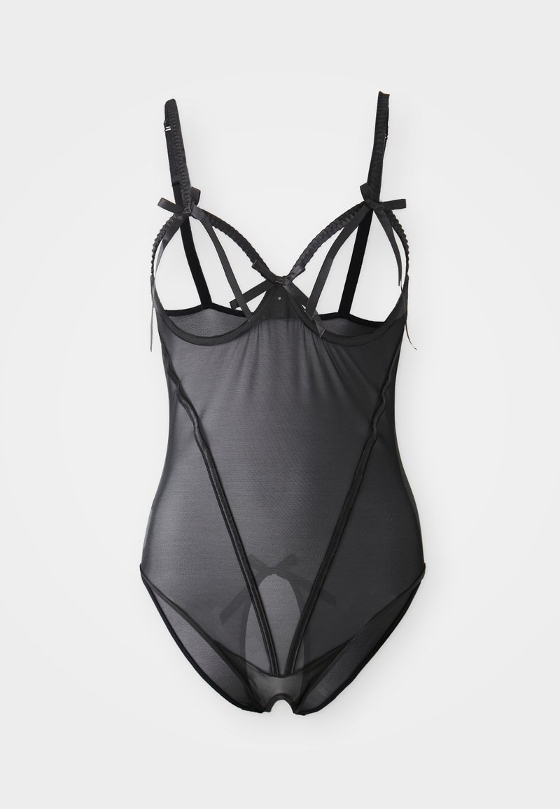 Melnas caurspīdīgas bodijs uzņemts no sieta auduma, ar regulējamiem siksniņām, krustenisku aizmuguri un loku akcents siksniņās.