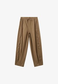 Non sélectionné, khaki