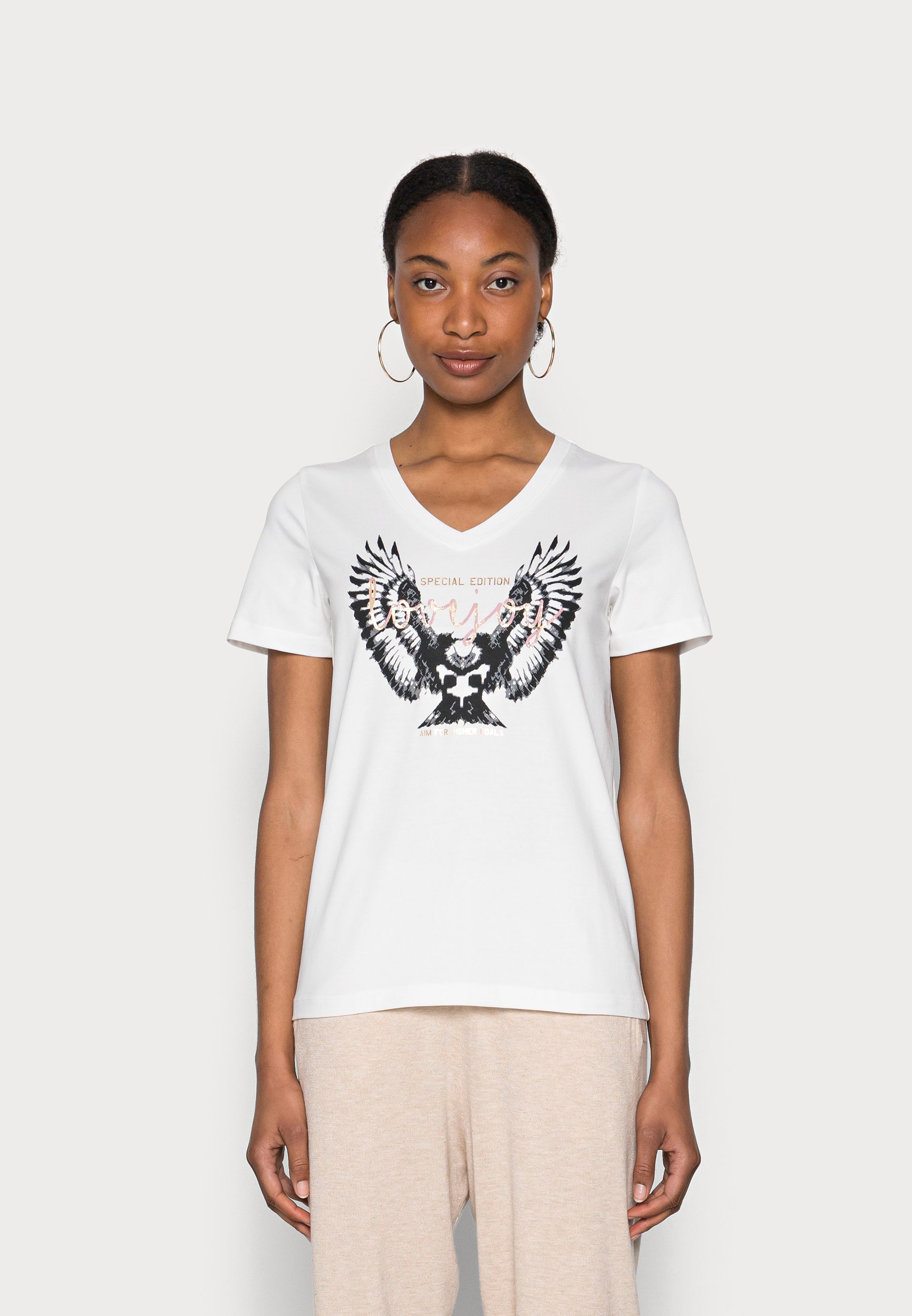 spring t shirts for women