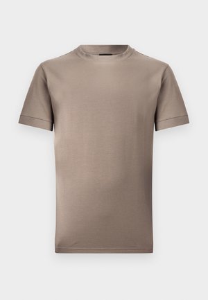 T-shirt marron à manches courtes en tissu lisse, avec un col rond et des manches ourlées, au design propre et simple.