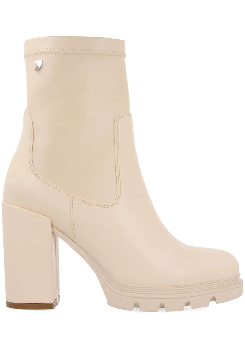 Botines con plataforma