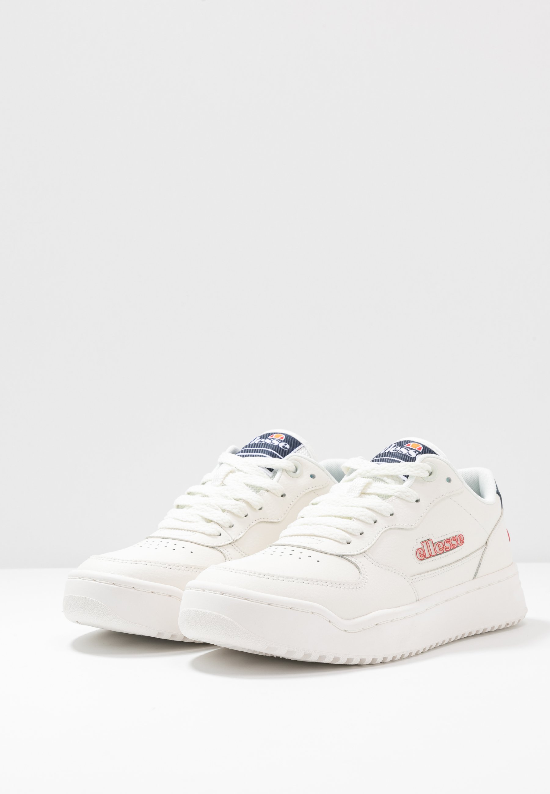 Ellesse VARESSE Joggesko whitedark blue Zalando.no Ellesse VARESSE Joggesko whitedark blue Zalando.no