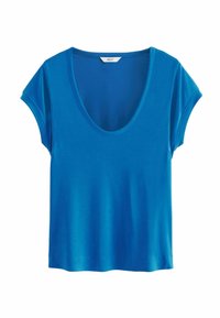 T-shirt z krótkim rękawem w jasnoniebieskim kolorze, z szerokim dekoltem w łódkę i gładką fakturą. Prosty, nieozdobiony fason.