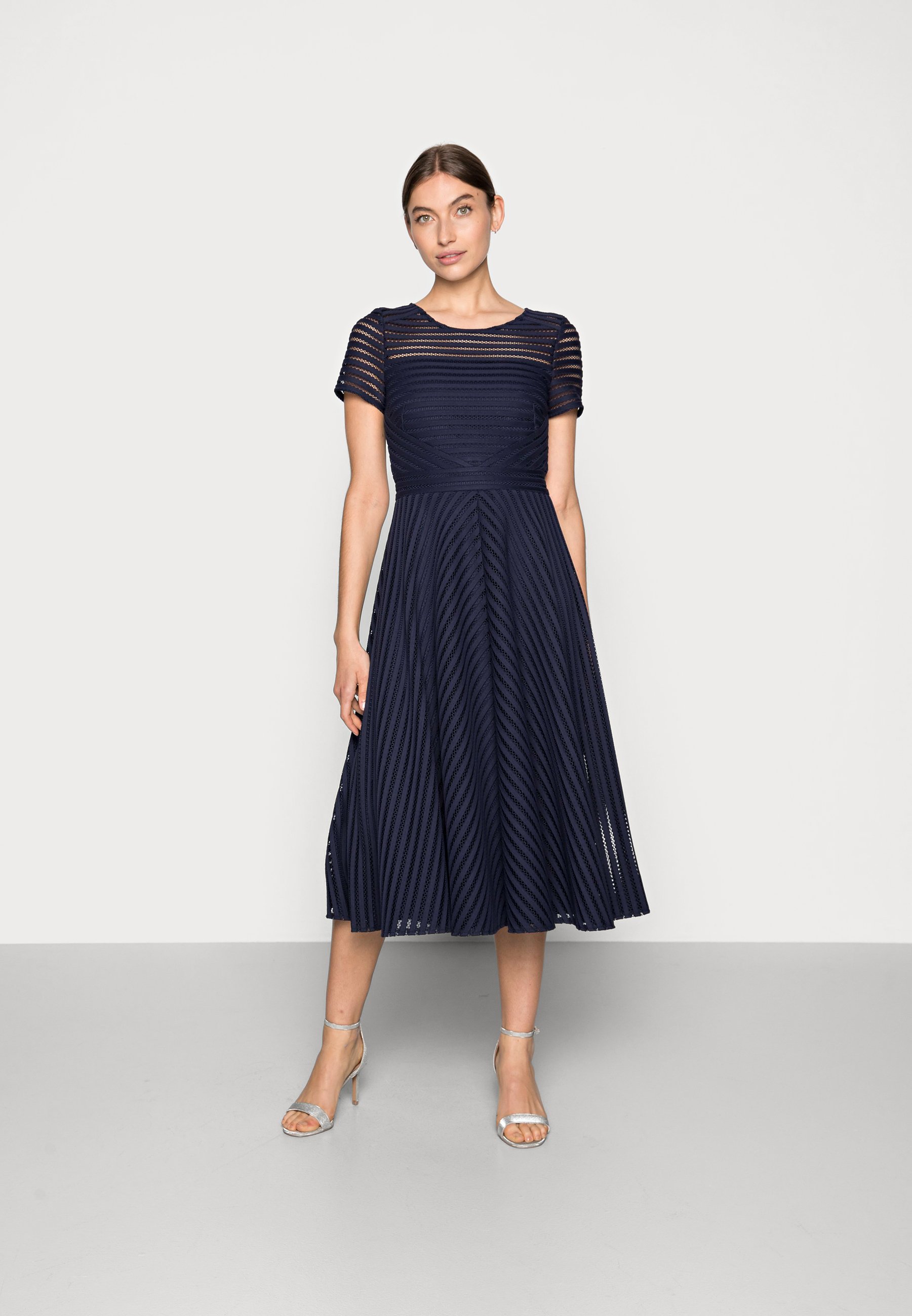 zalando robe swing