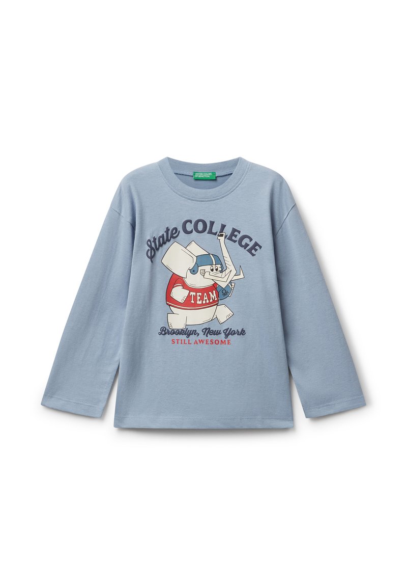 Helleblaue Langarmbluse mit einem Cartoon-Elefanten, der einen Football-Helm trägt, und dem Text "State College Team Brooklyn, New York Still Awesome".
