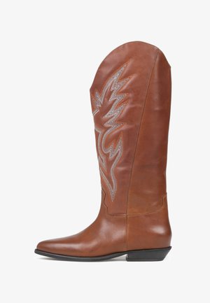 KENDR A - Kovboju/motociklistu tipa zābaki - intense rust