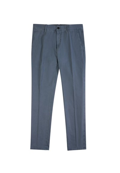 Chinos gris en coton, dotés d'une texture lisse, d'une coupe droite, de poches avant, d'une fermeture à bouton et de détails de couture subtils.