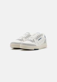 Reebok Classic LT COURT UNISEX - Tenisky - chalk/grey/forest green