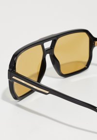 Carrera VICTORY  - Ochelari de soare - black/yellow