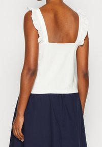 Anna Field Top - white
