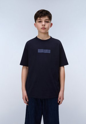 Napapijri NEW BOX LOGO - Tricou cu imprimeu - blu marine
