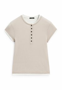 - T-shirt basic