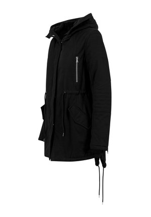 Jachetă parka neagră, cu glugă, buzunar cu fermoar, talie cu șnur și detalii matlasate pe umeri. Confecționată dintr-un material durabil, cu o textură netedă.