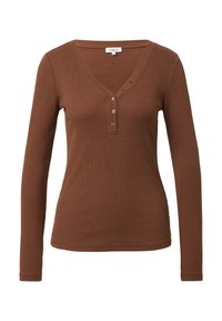 Brązowa bluzka z długim rękawem wykonana z prążkowanej tkaniny, z dekoltem w serek, trójprzyciskowym zapięciem z przodu i dopasowanym krojem.