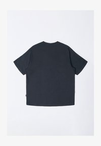 Wybrany, off black small earth