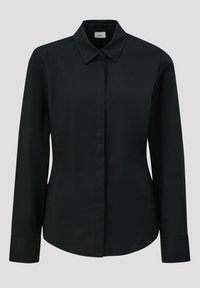 Camicetta nera a maniche lunghe con colletto a punta e patta dei bottoni frontale. Realizzata in tessuto liscio, presenta una vestibilità sartoriale e dettagli minimi.