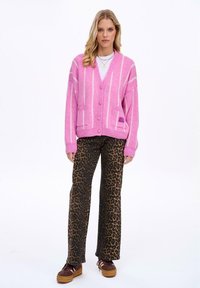 NAOKO Kardigan - pink
