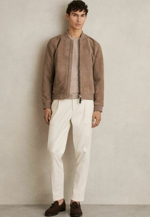 REGULAR FIT - BLOCK - SLEEVE - Bomber tipa jaka - mink